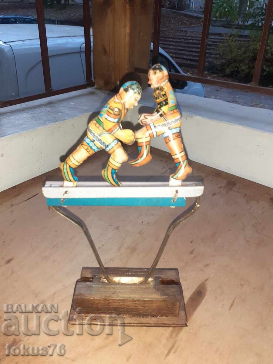 Licitație Jucărie veche de tablă - boxeri Licitație Jucărie veche de tablă - boxeri