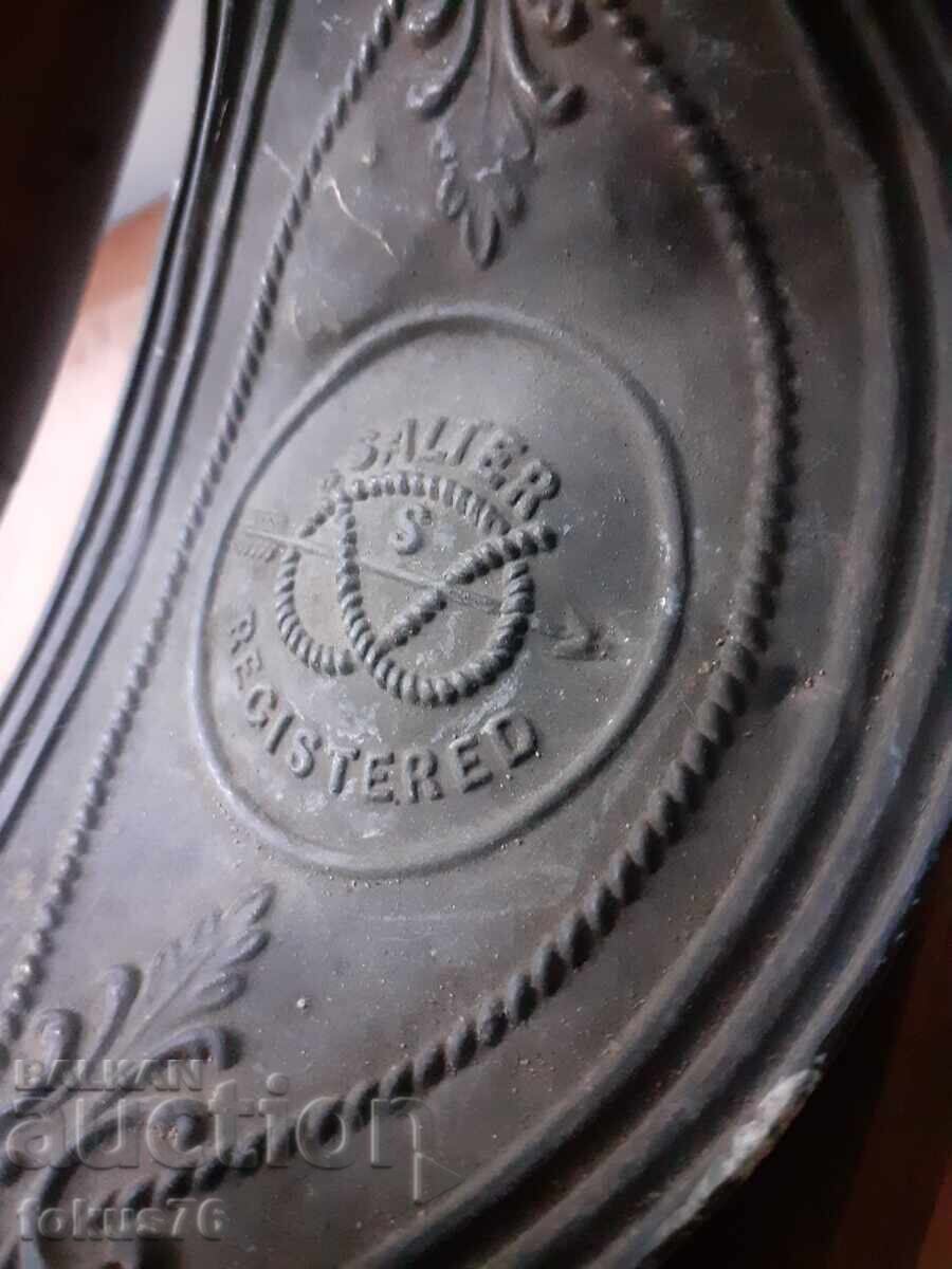 Fier de călcat englezesc vechi cu coș - 5 Fier de călcat englezesc vechi cu coș - 5