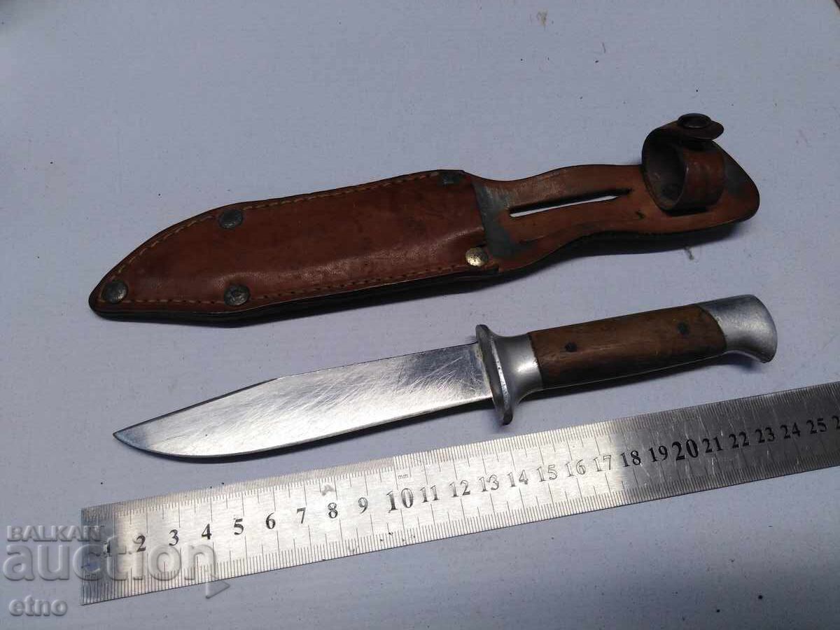STAR KNIFE-PETKO DENEV GABROVO WITH LEATHER SHEATH