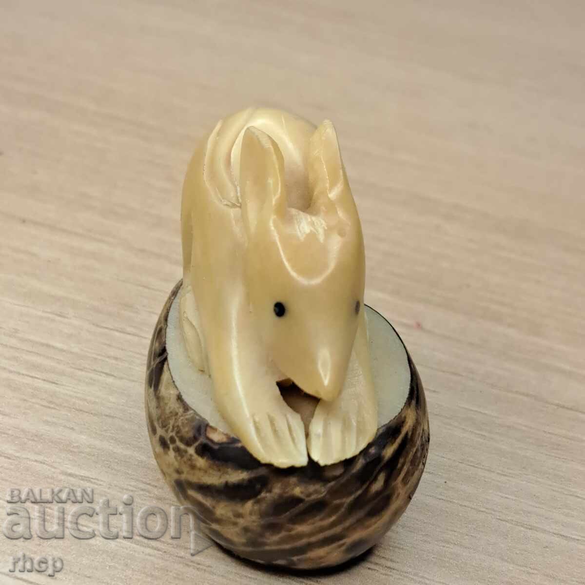 Δημοπρασία Μικρή φιγούρα Ταγκουά από ελεφαντόδοντο φοίνικα