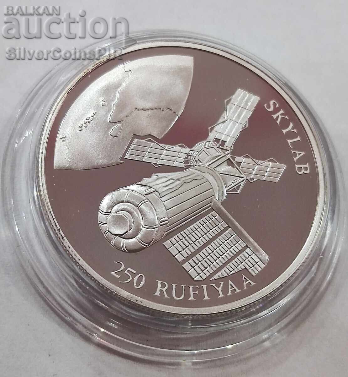 Silver 250 Rufiyaa Skylab 1993 Maldives with price 110.00 BGN | € 56.24 Silver 250 Rufiyaa Skylab 1993 Maldives with price 110.00 BGN | € 56.24