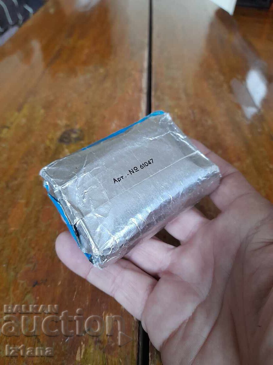 Delivery of Old Topas soap