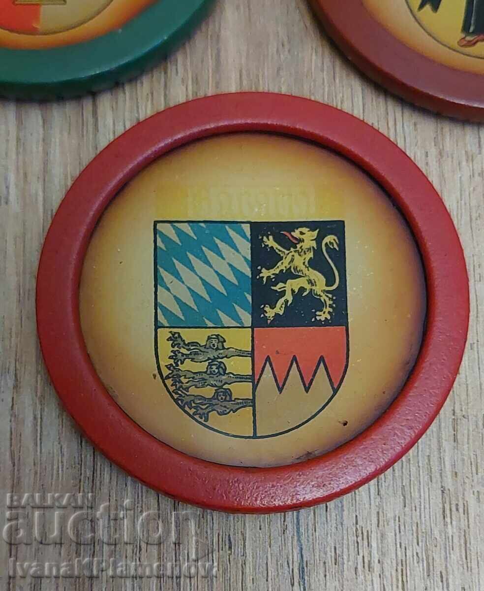 Auction  Souvenir Crests, 5 pieces for connoisseurs