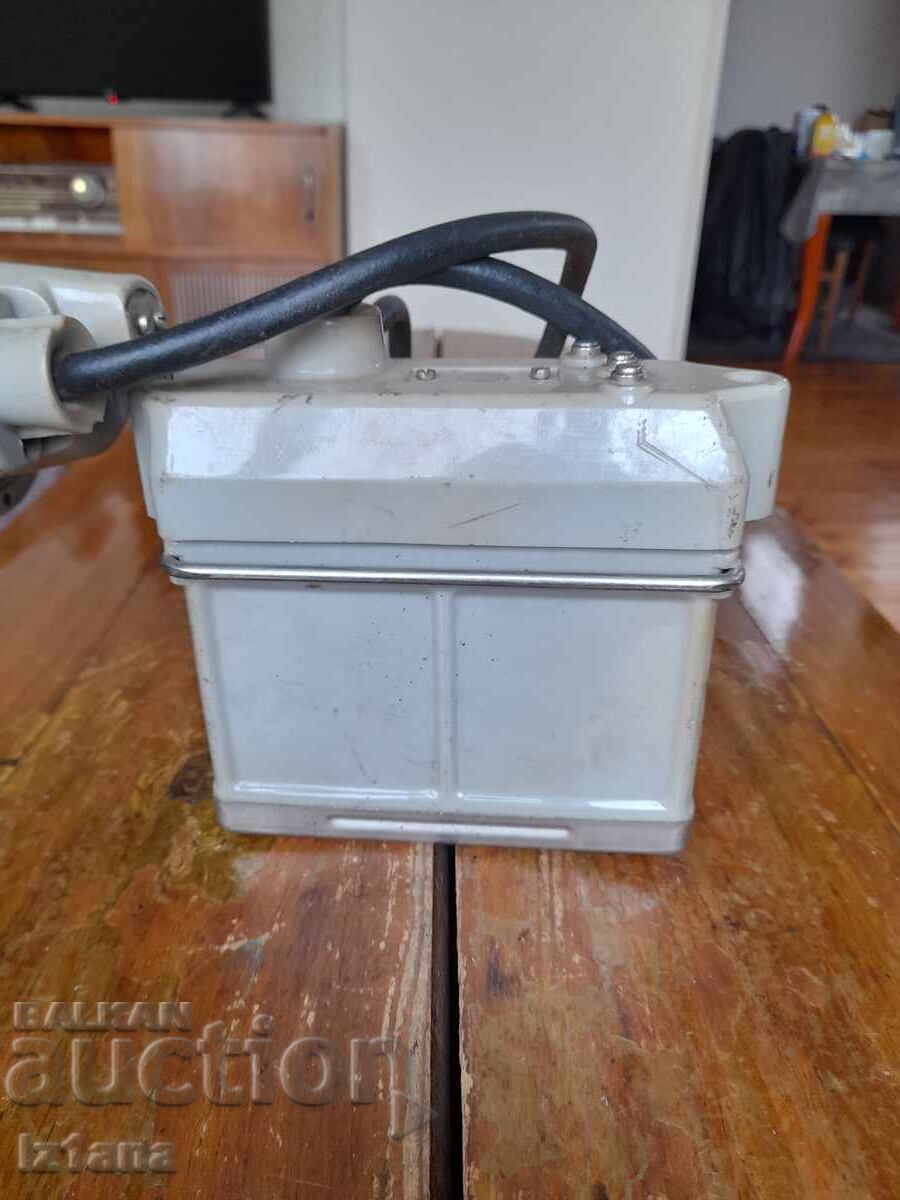 Auction  Old miner's lamp, lantern