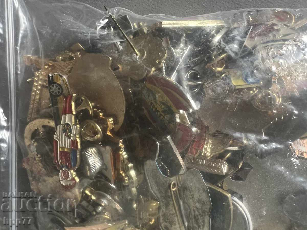 180+ Lot of Badges - 5