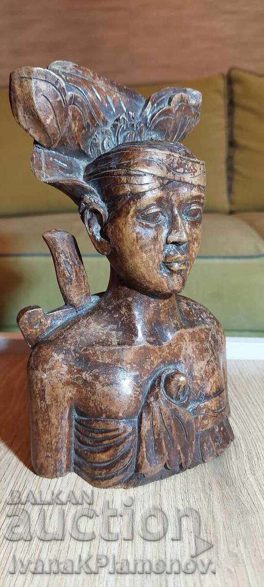 Ξυλογλυπτική για τους γνώστες με τιμή 30.00 BGN | € 15.34