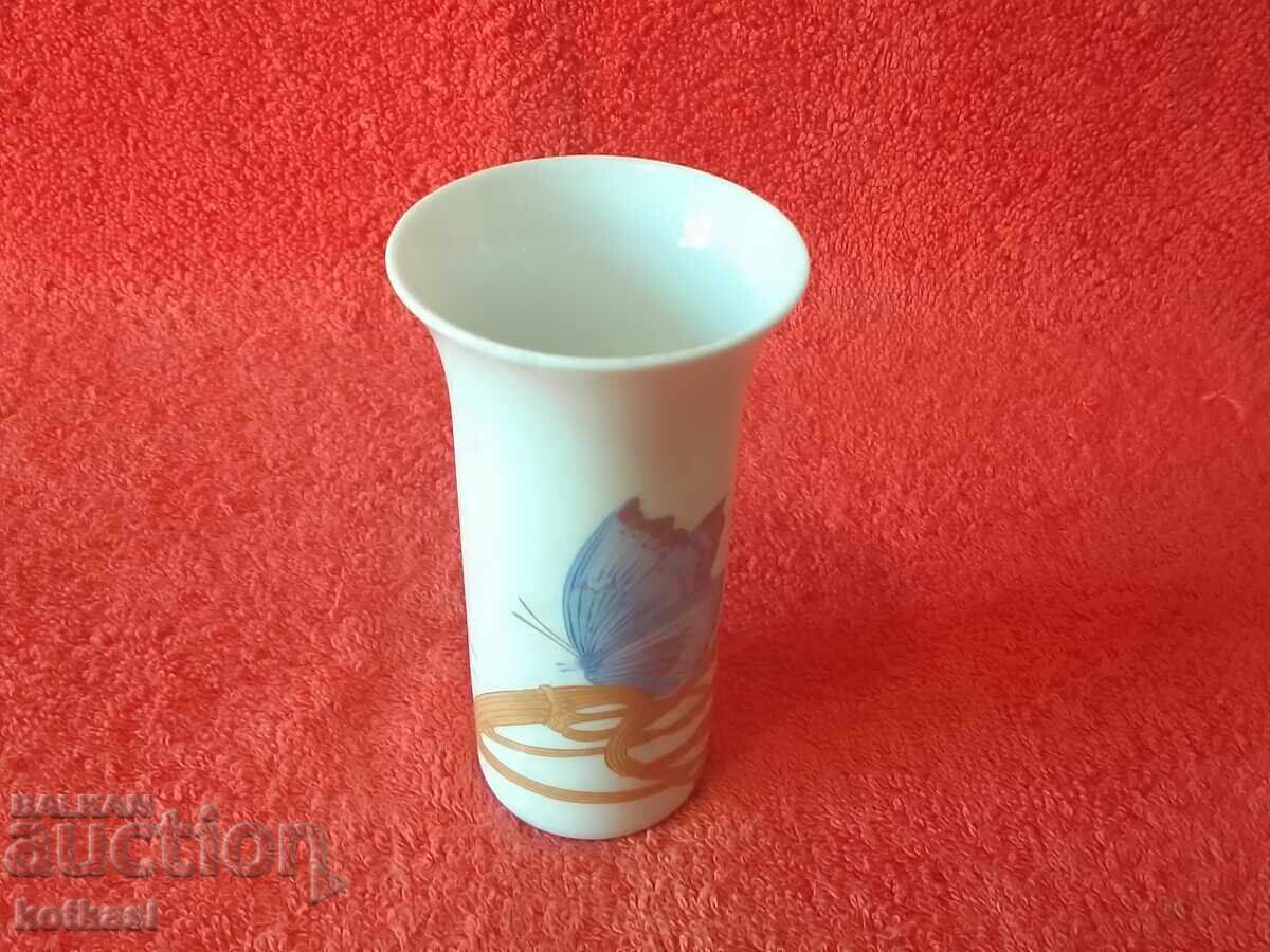 Стара малка порцеланова Ваза позлата Пеперуда Rosenthal - 7 Стара малка порцеланова Ваза позлата Пеперуда Rosenthal - 7