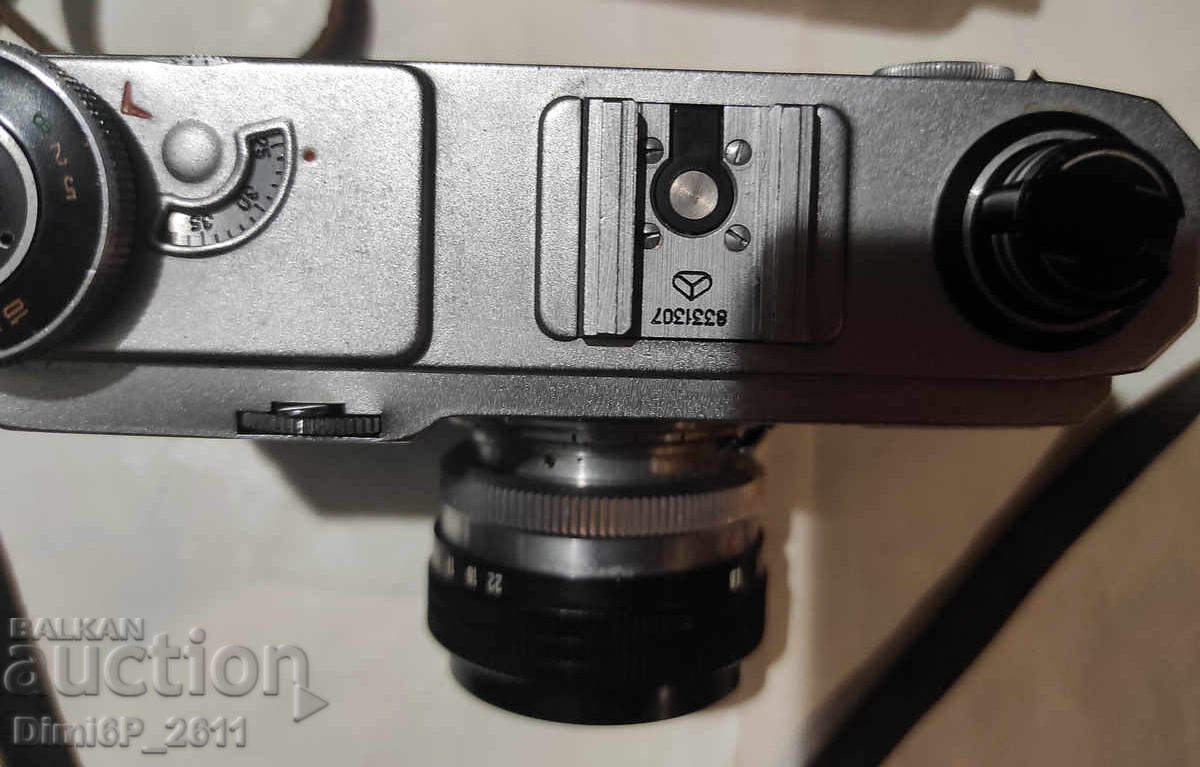 Delivery of Kiev Camera with Helios-103 Lens