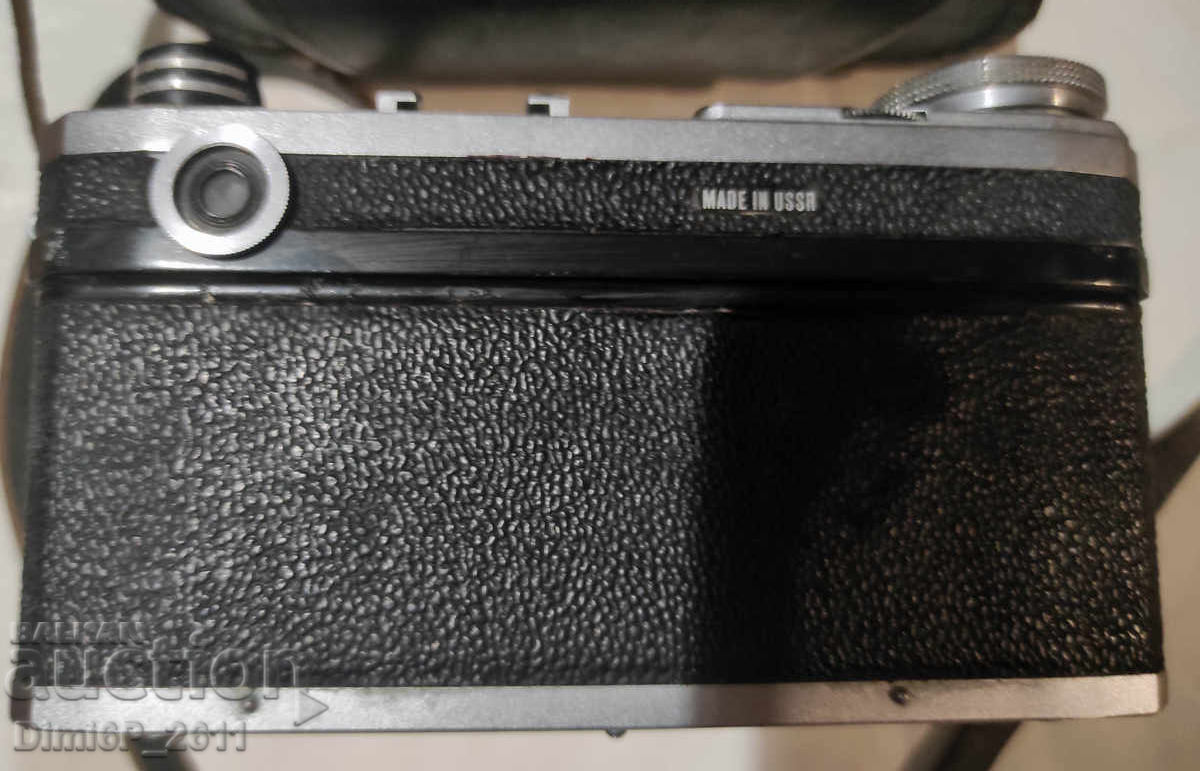 Kiev Camera with Helios-103 Lens - 6 Kiev Camera with Helios-103 Lens - 6