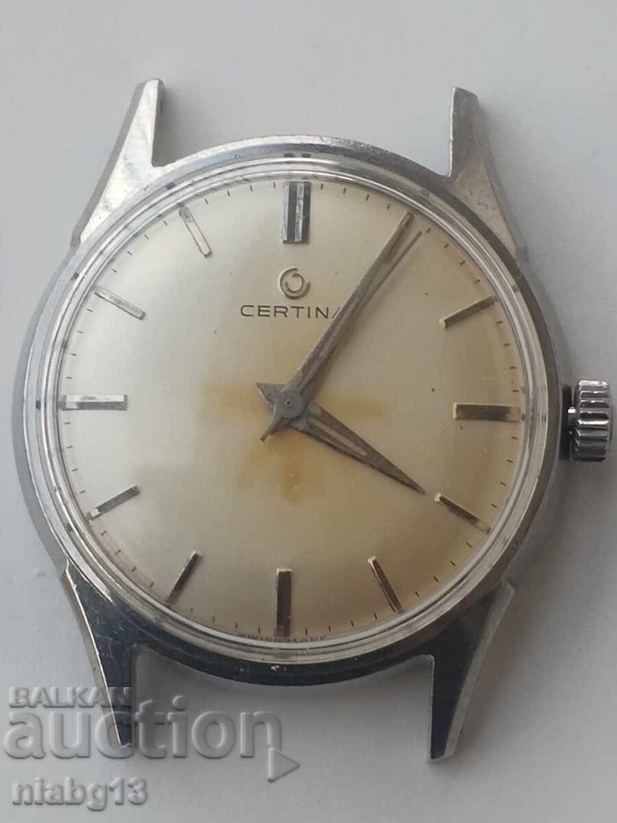 Certina cu preț 137.00 BGN | € 70.05 Certina cu preț 137.00 BGN | € 70.05