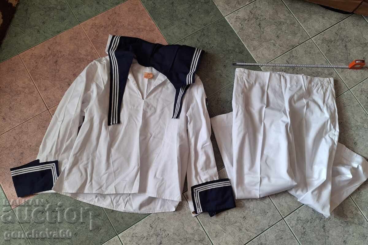 Livrarea UNIFORMĂ DE MARINAR Livrarea UNIFORMĂ DE MARINAR