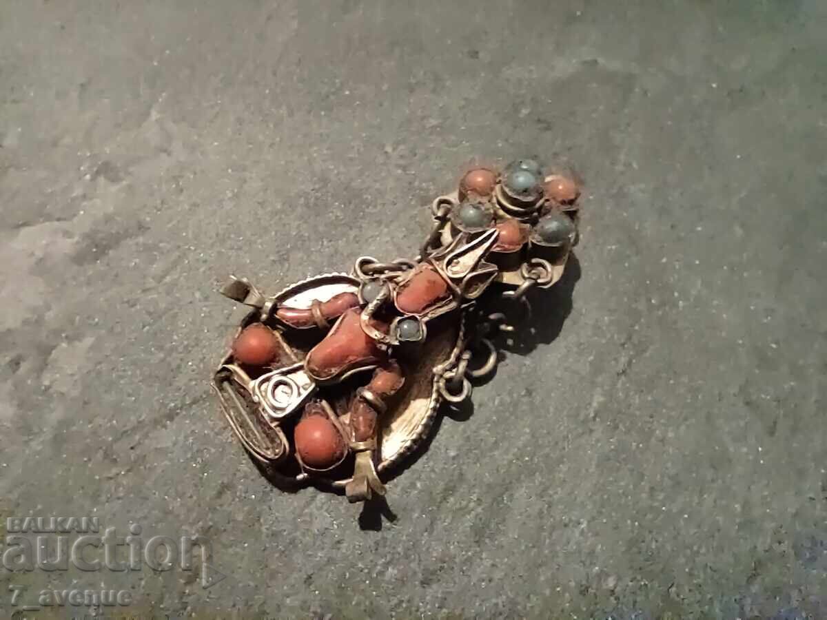 Delivery of Clip-on earring, coral, bronze, probably Tibet 3.11..25