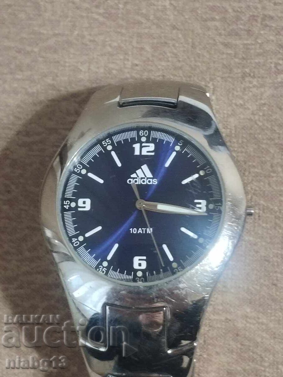 Δημοπρασία Adidas