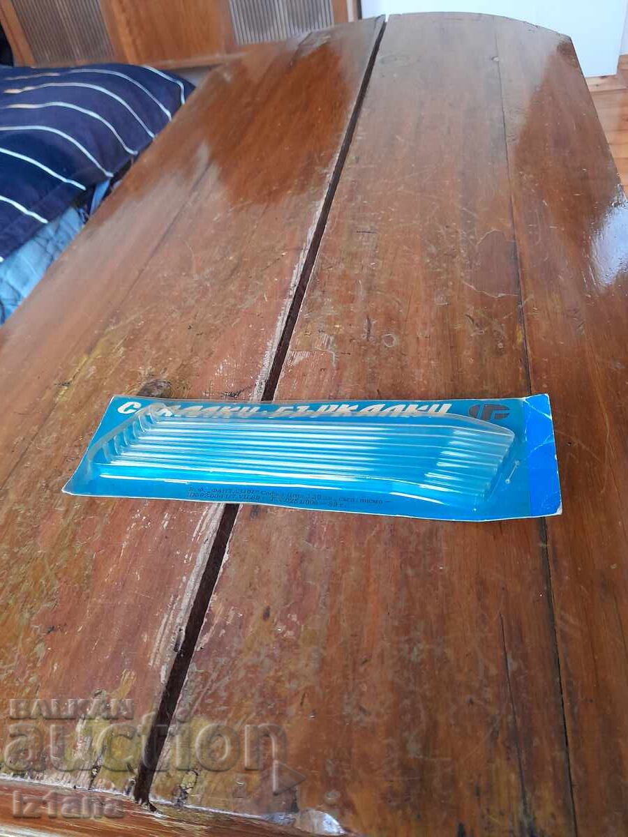 Old straws, stirrers Old straws, stirrers