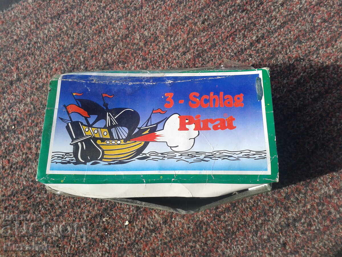 Pirate Bombshells Pirate Bombshells