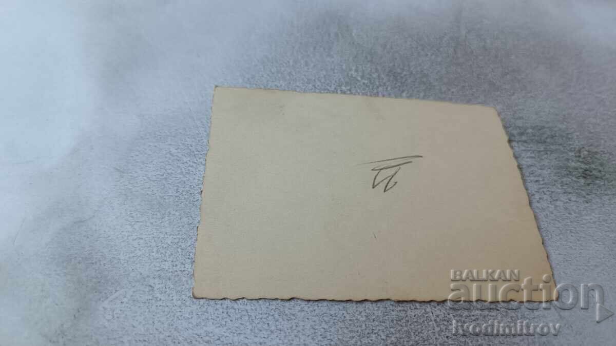 Φωτογραφία Γυναικών που κολυμπούν στη θάλασσα με τιμή 1.35 BGN | € 0.69