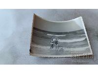 Φωτογραφία Δύο γυναίκες στην παραλία