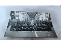 Снимка Русе Офицери и войници на Дунав мост