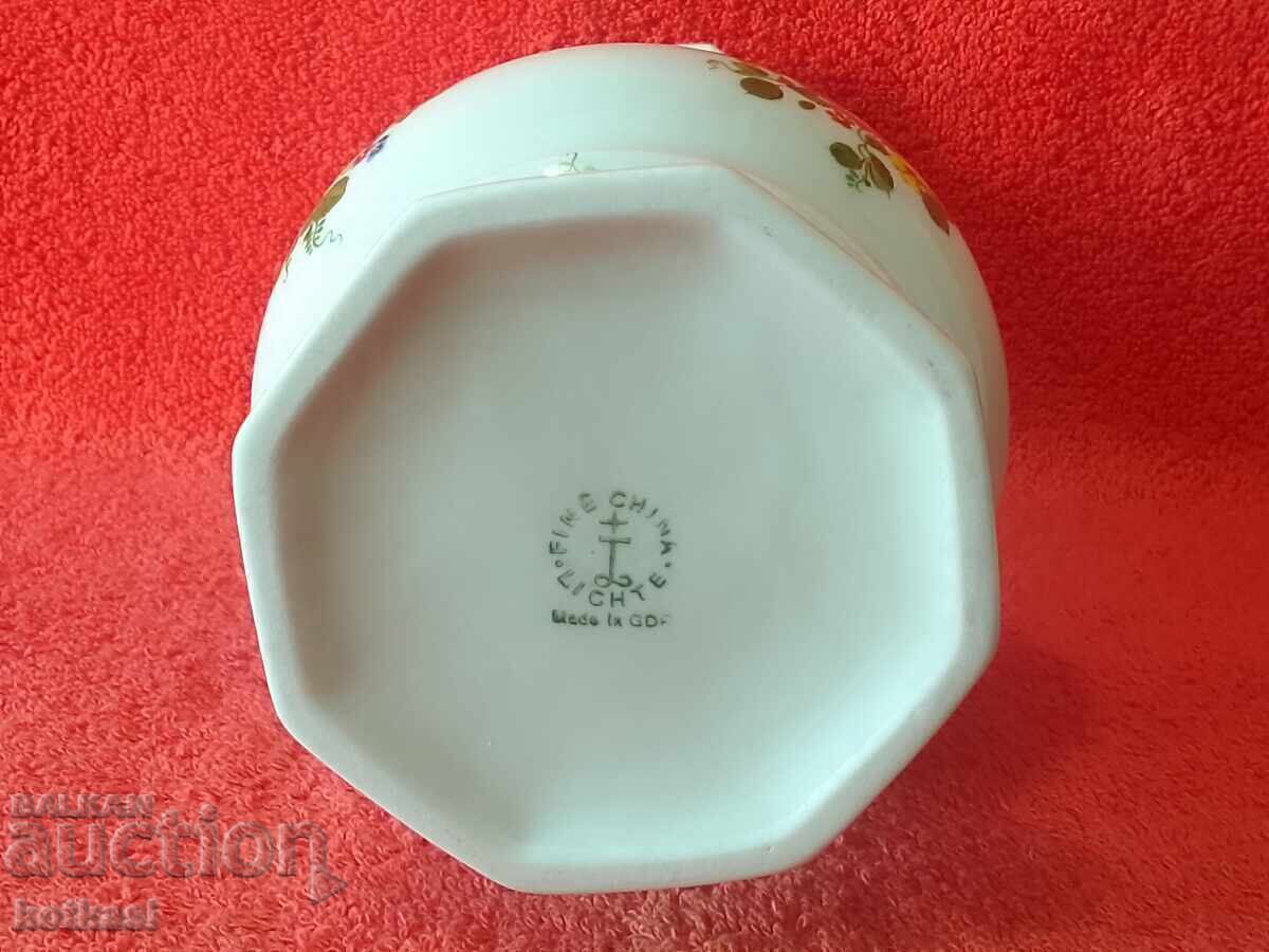 LIGHT GDR Old Porcelain Vase Flowers Germany - 6