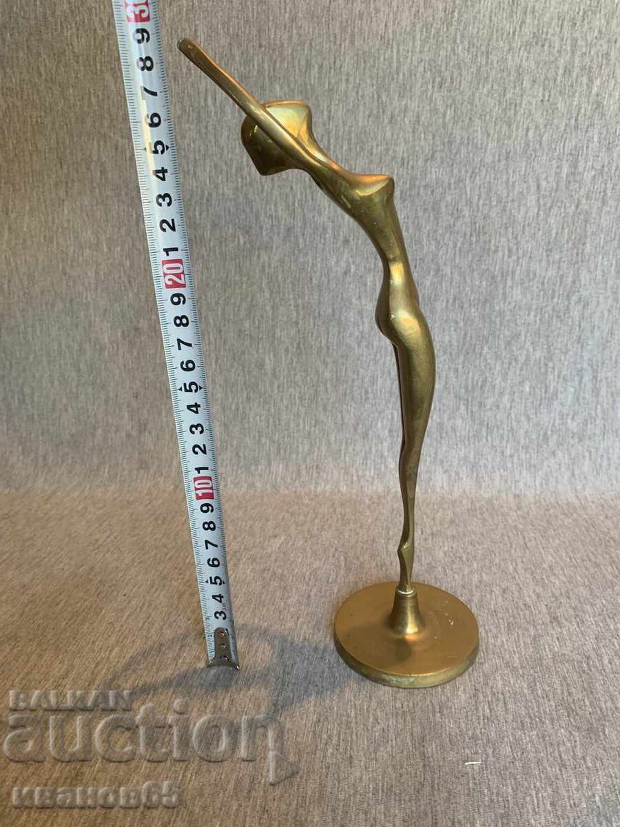 Old bronze figure statuette of a ballerina with price 85.00 BGN | € 43.46 Old bronze figure statuette of a ballerina with price 85.00 BGN | € 43.46