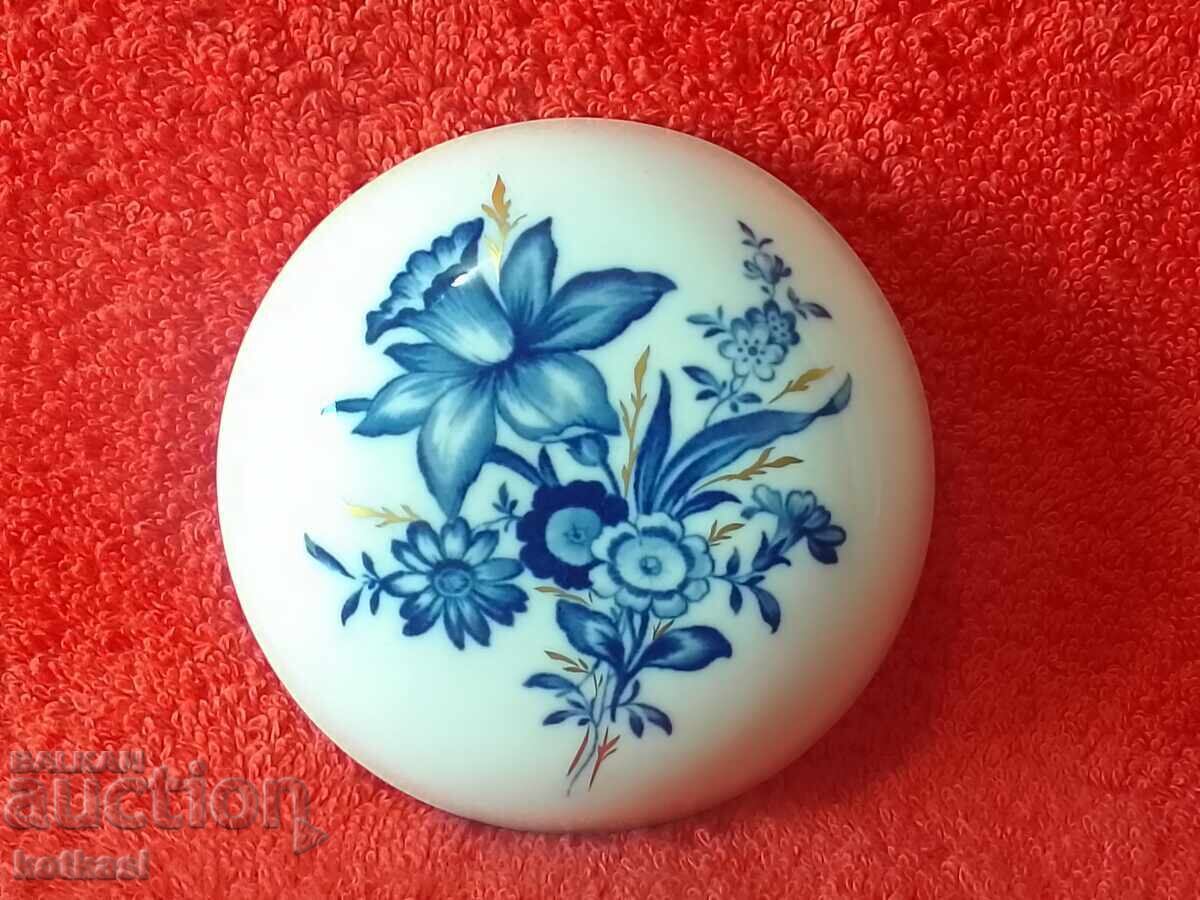 Meissen Old Porcelain Jewelry Box Gilded Handmade - 7