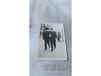 Foto Sofia Doi bărbați la plimbare