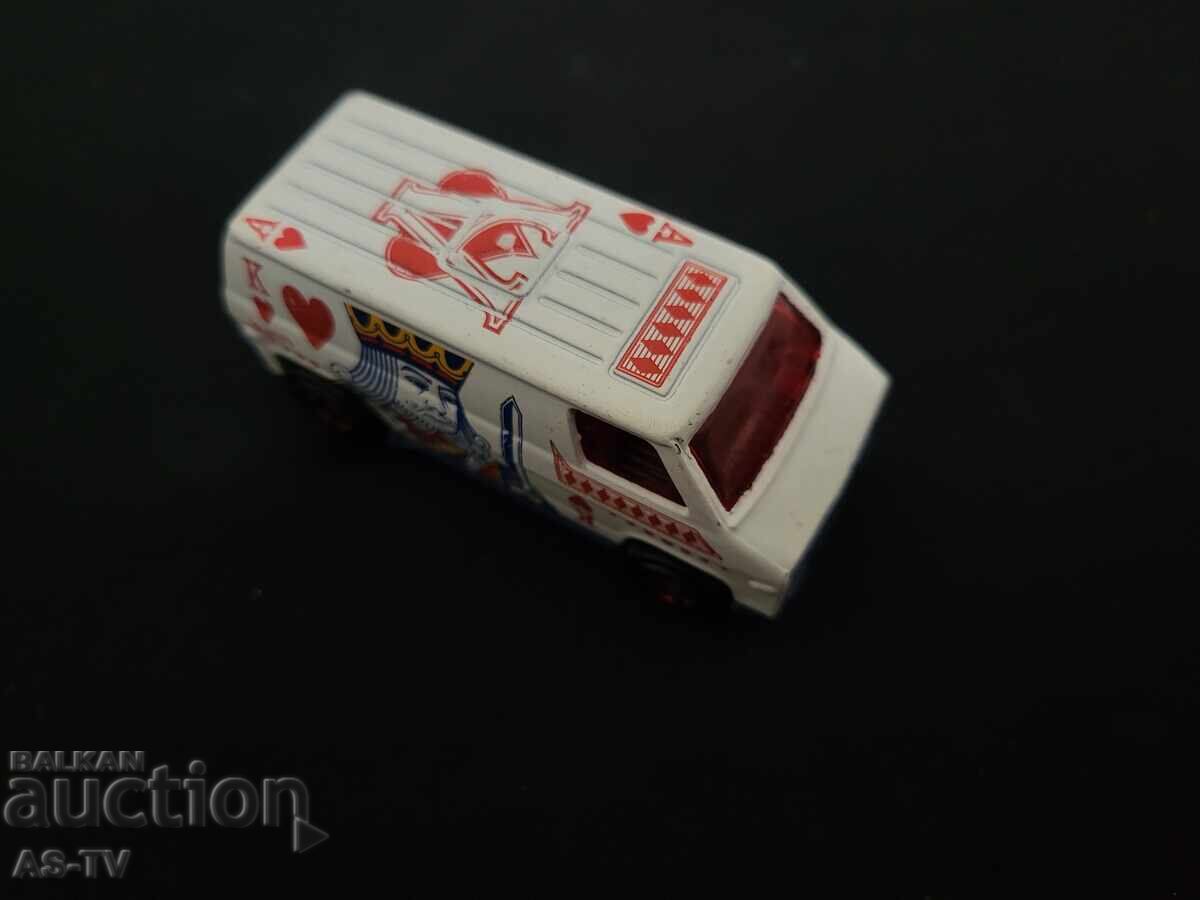 Καυτός Γουέλς 1974 με τιμή 45.00 BGN | € 23.01