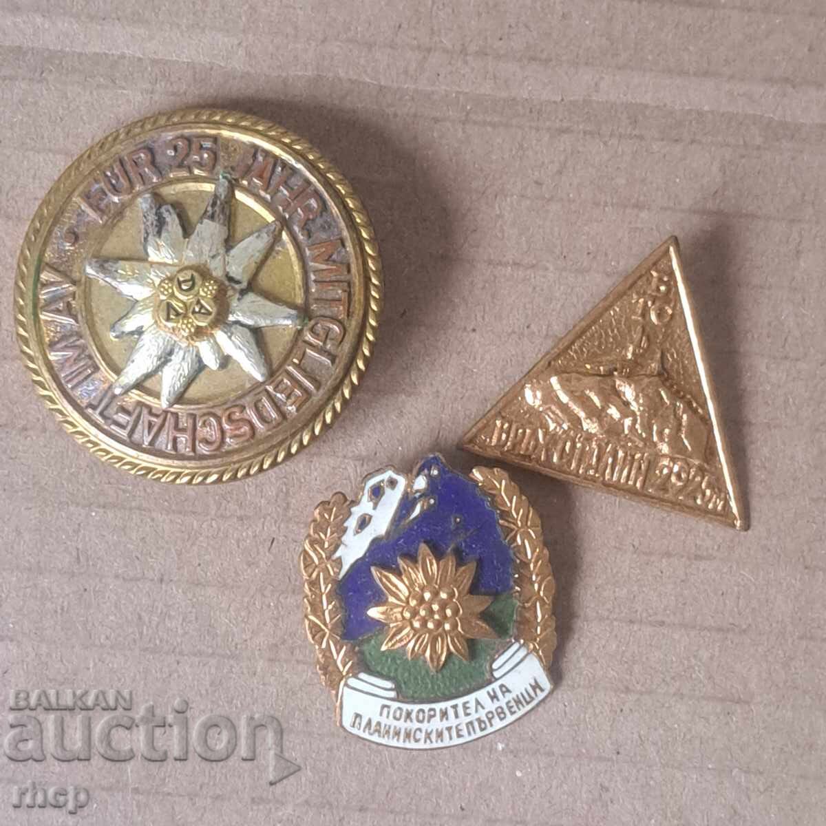 Lot of Tourist Badges