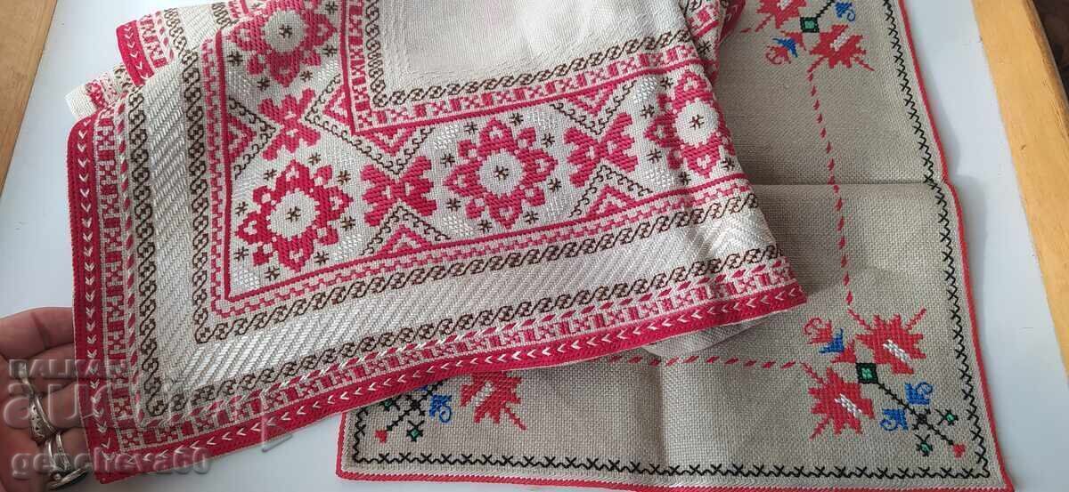 Pătrat brodat manual pe in / două bucăți - 6