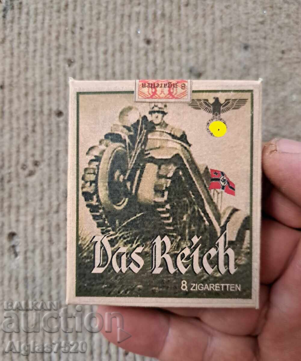 Κουτί με 8 τσιγάρα Wehrmacht /c Κουτί με 8 τσιγάρα Wehrmacht /c