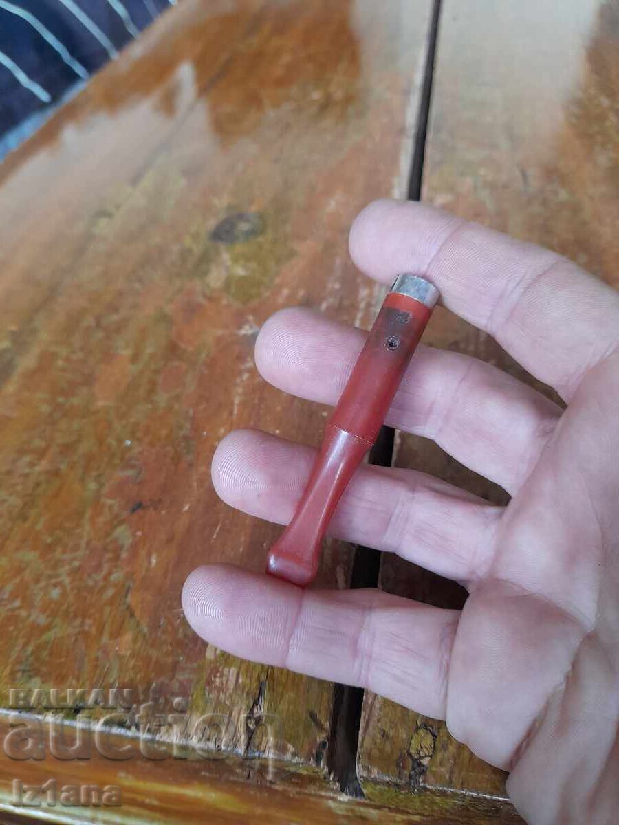 An old cigarette with price 22.00 BGN | € 11.25 An old cigarette with price 22.00 BGN | € 11.25