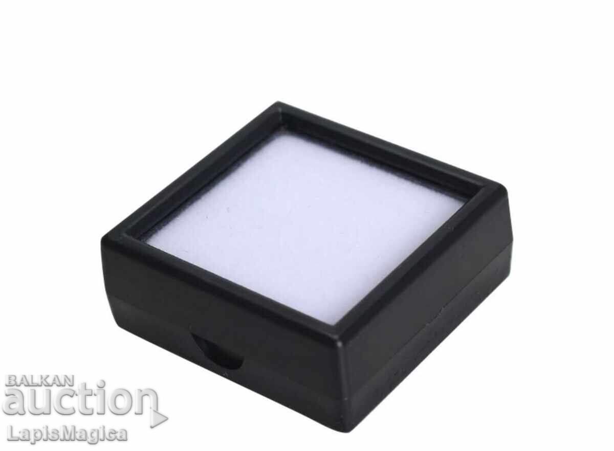 Кутия за със скъпоценни камъни 3x3 см черна Кутия за със скъпоценни камъни 3x3 см черна