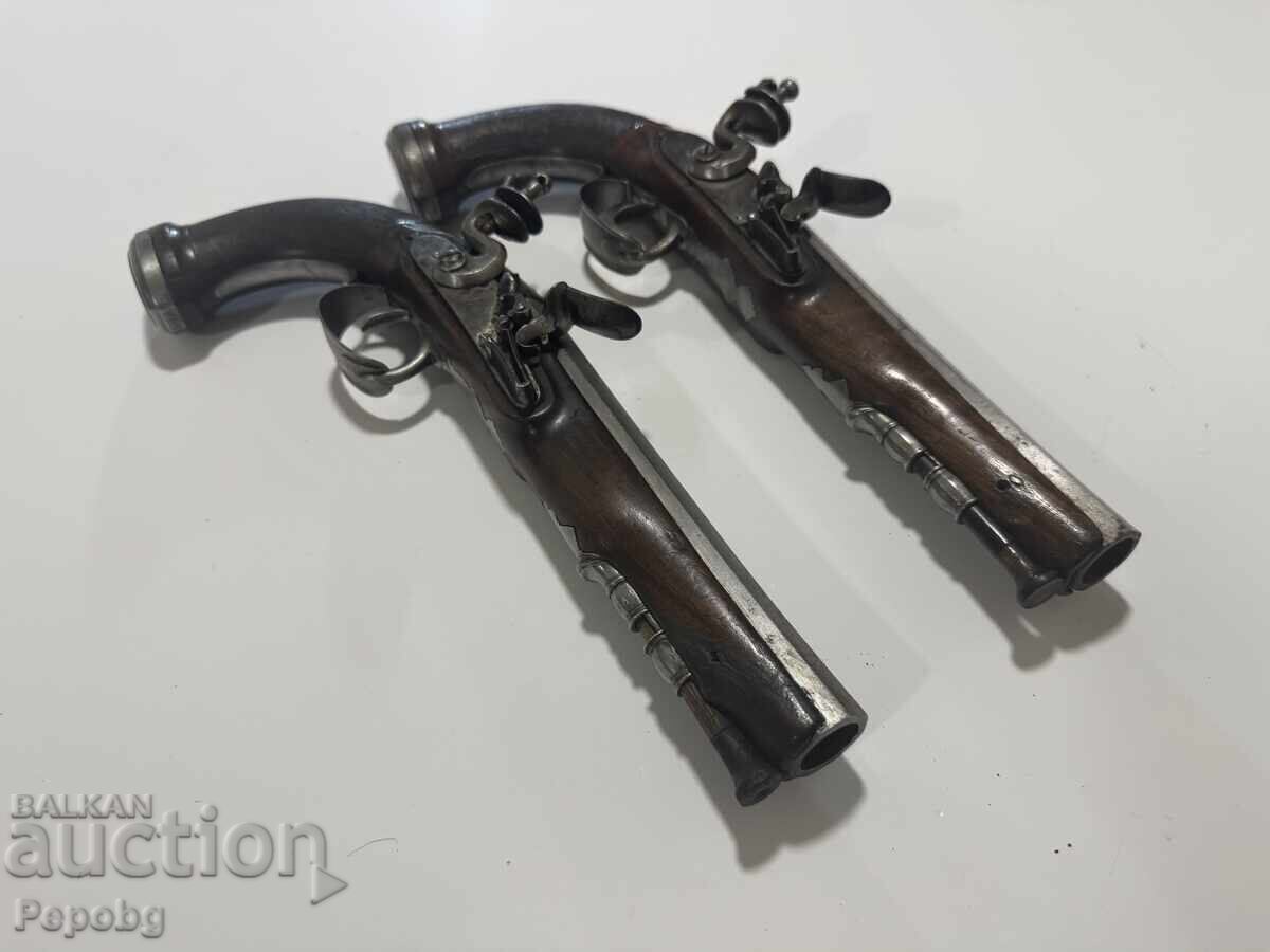 Чифт кремъчни пистолети - 6