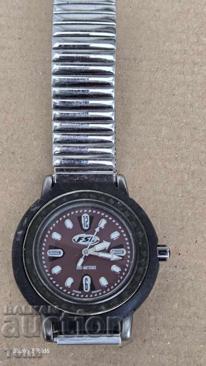 FOSSIL QUARTZ РЯДЪК НЕ ЗНАМ ДАЛИ РАБОТИ БЗЦ  !!!!