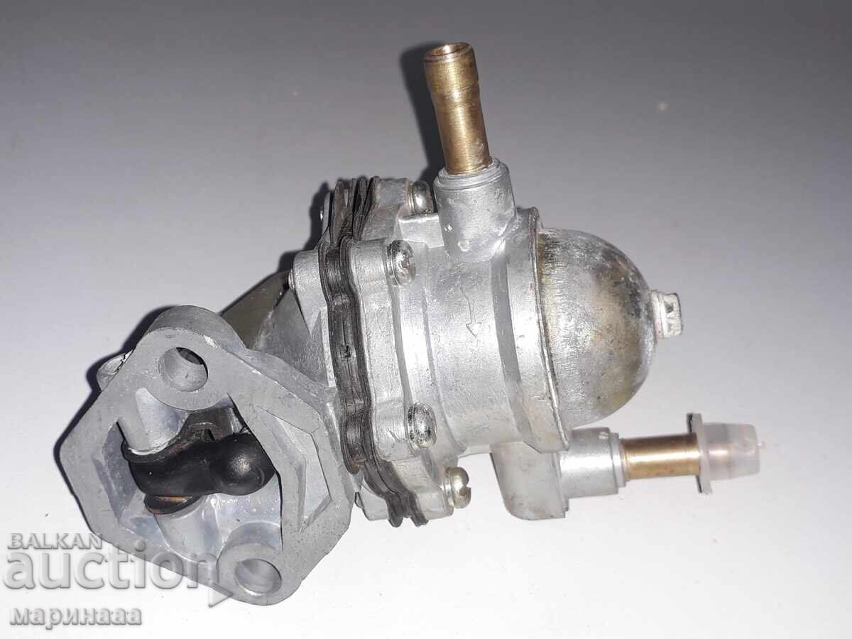 Auction  NEW FUEL PUMP FOR "LADA". NRB. 77 G