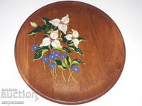 LARGE PAINTED PLATE. WOOD. CANADA