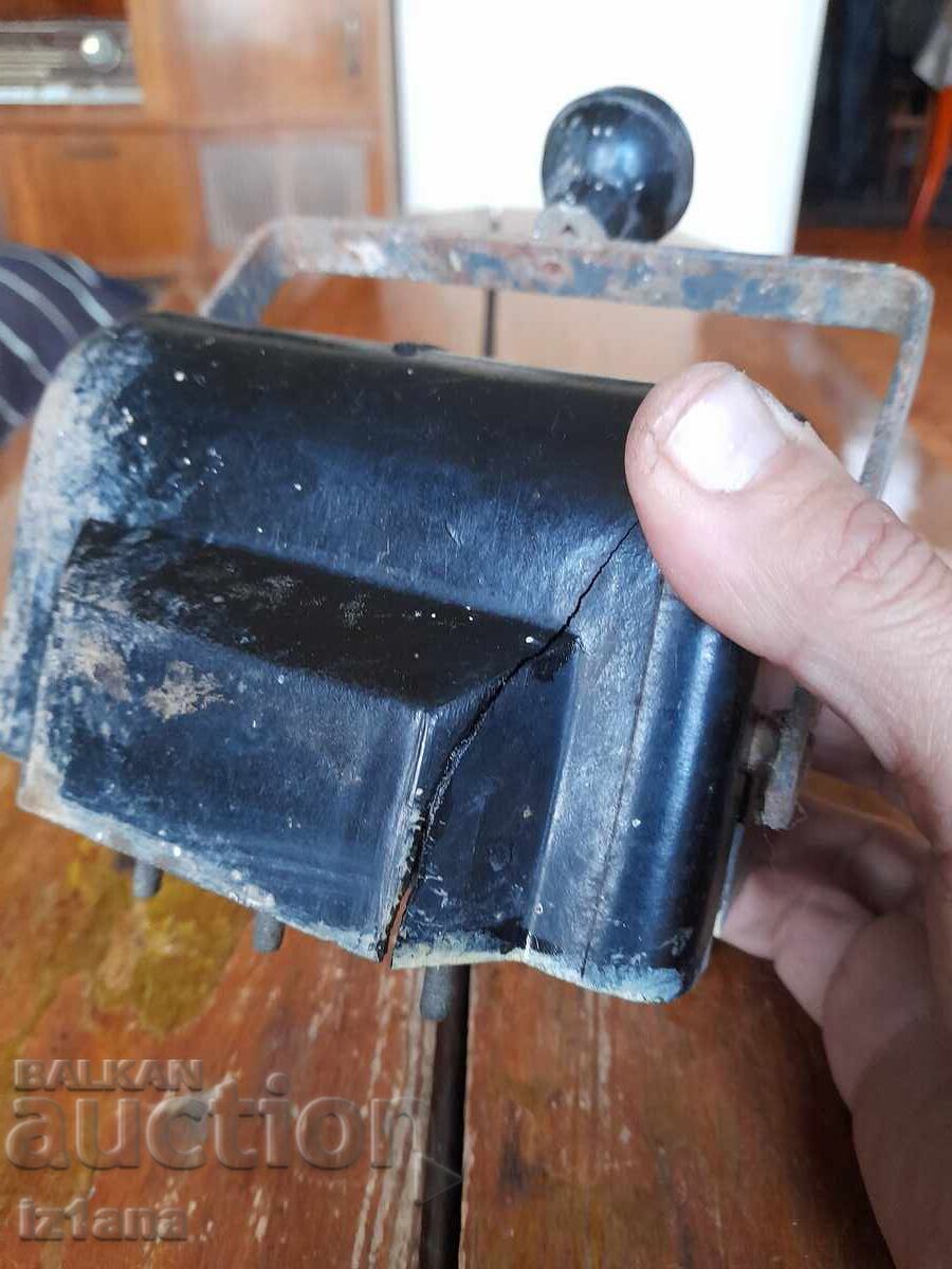 Стар електрически трифазен шалтер,изключвател,включвател с цена 50.00 лв. | € 25.56