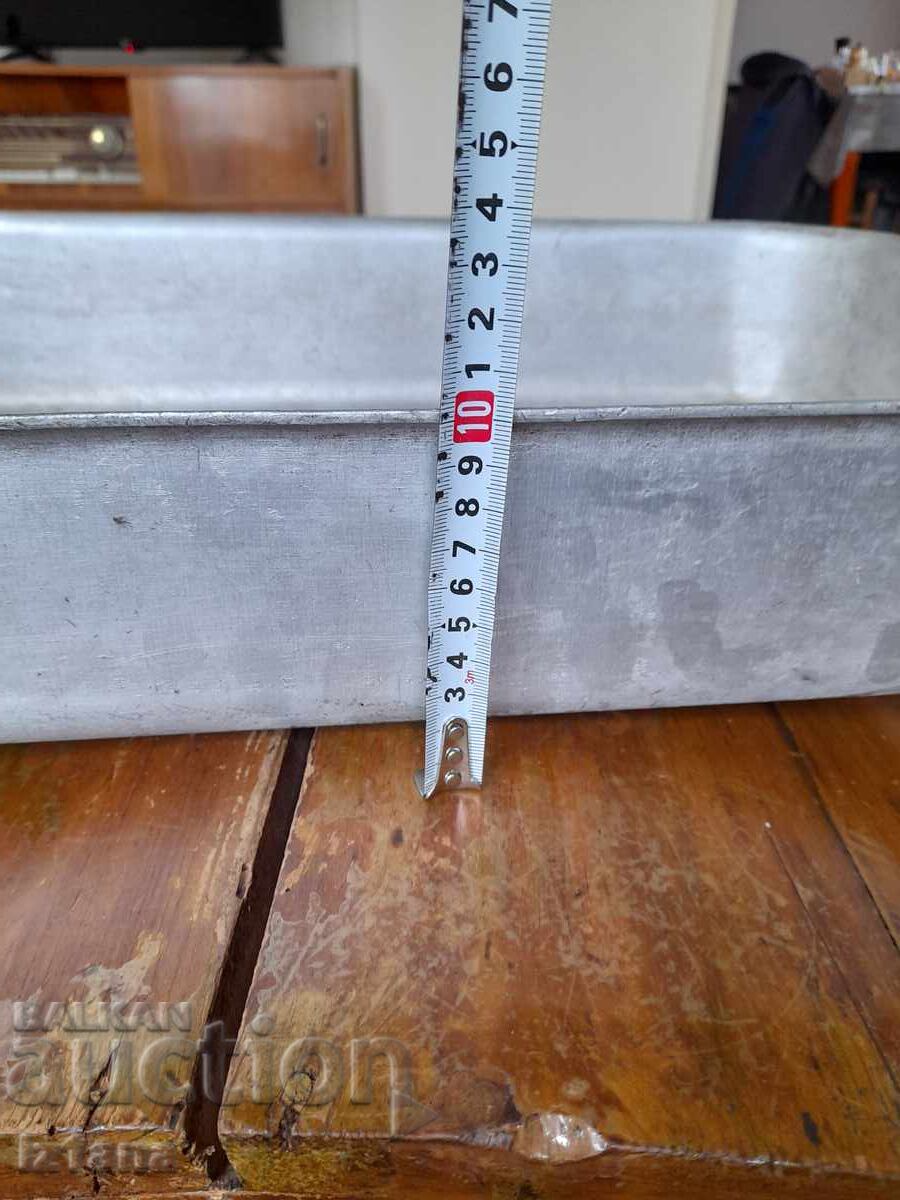 Old aluminum tray, casserole - 5 Old aluminum tray, casserole - 5