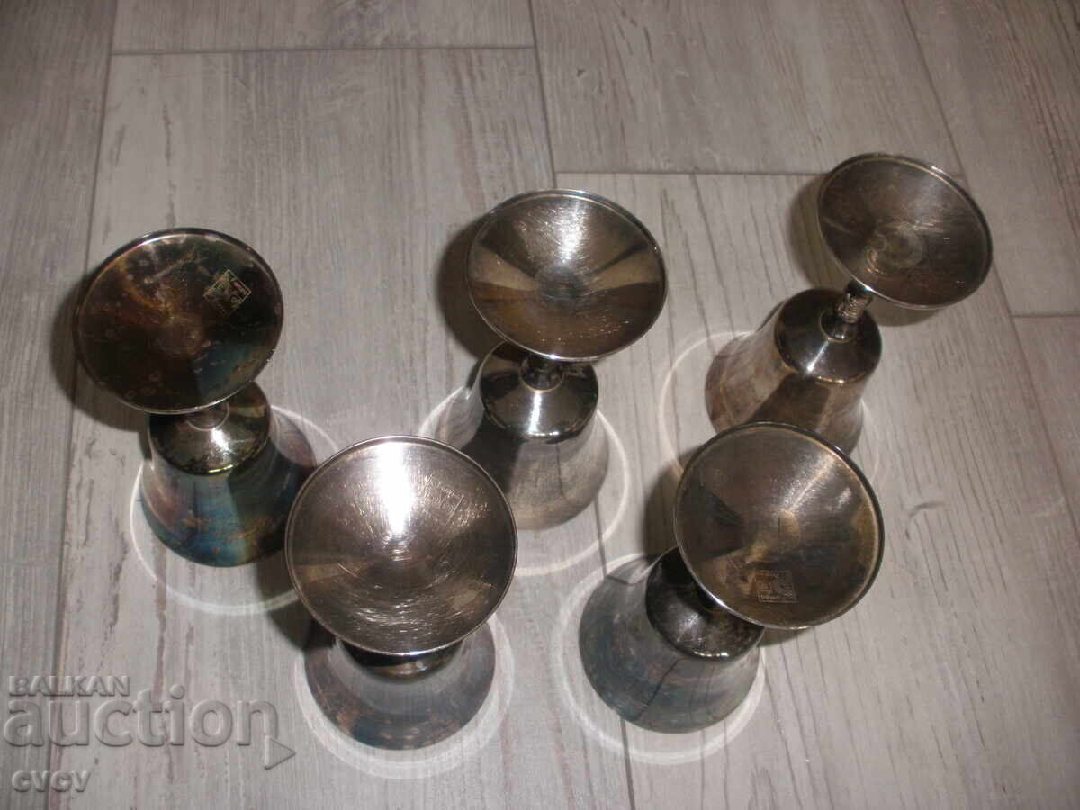 Delivery of Silver-Plated Bowls - 5 pcs Delivery of Silver-Plated Bowls - 5 pcs