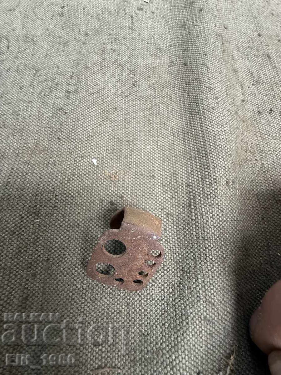 Царски войнишки носач с цена 12.00 лв. | € 6.14