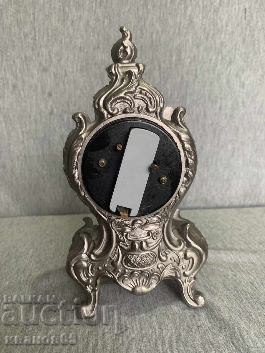 desk clock with price 85.00 BGN | € 43.46 desk clock with price 85.00 BGN | € 43.46