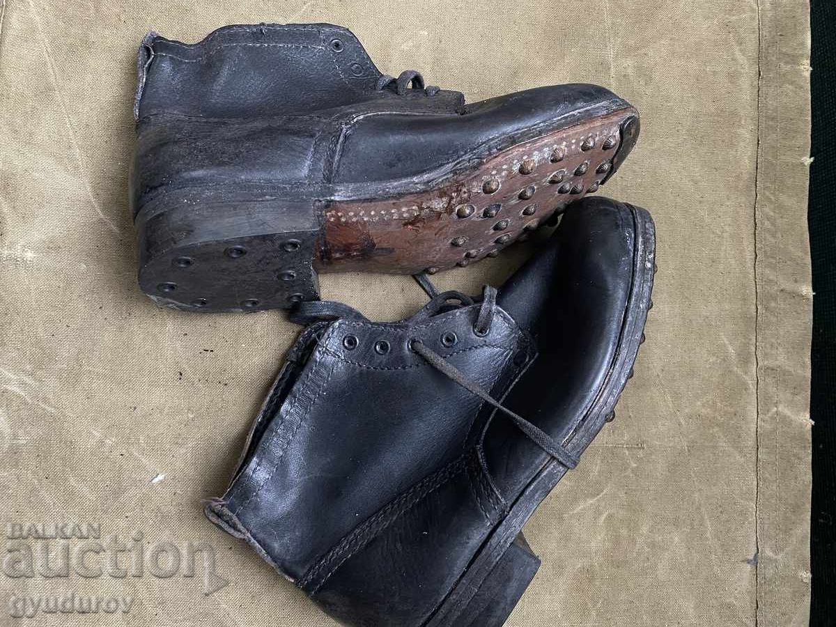 Cintari with price 25.00 BGN | € 12.78 Cintari with price 25.00 BGN | € 12.78