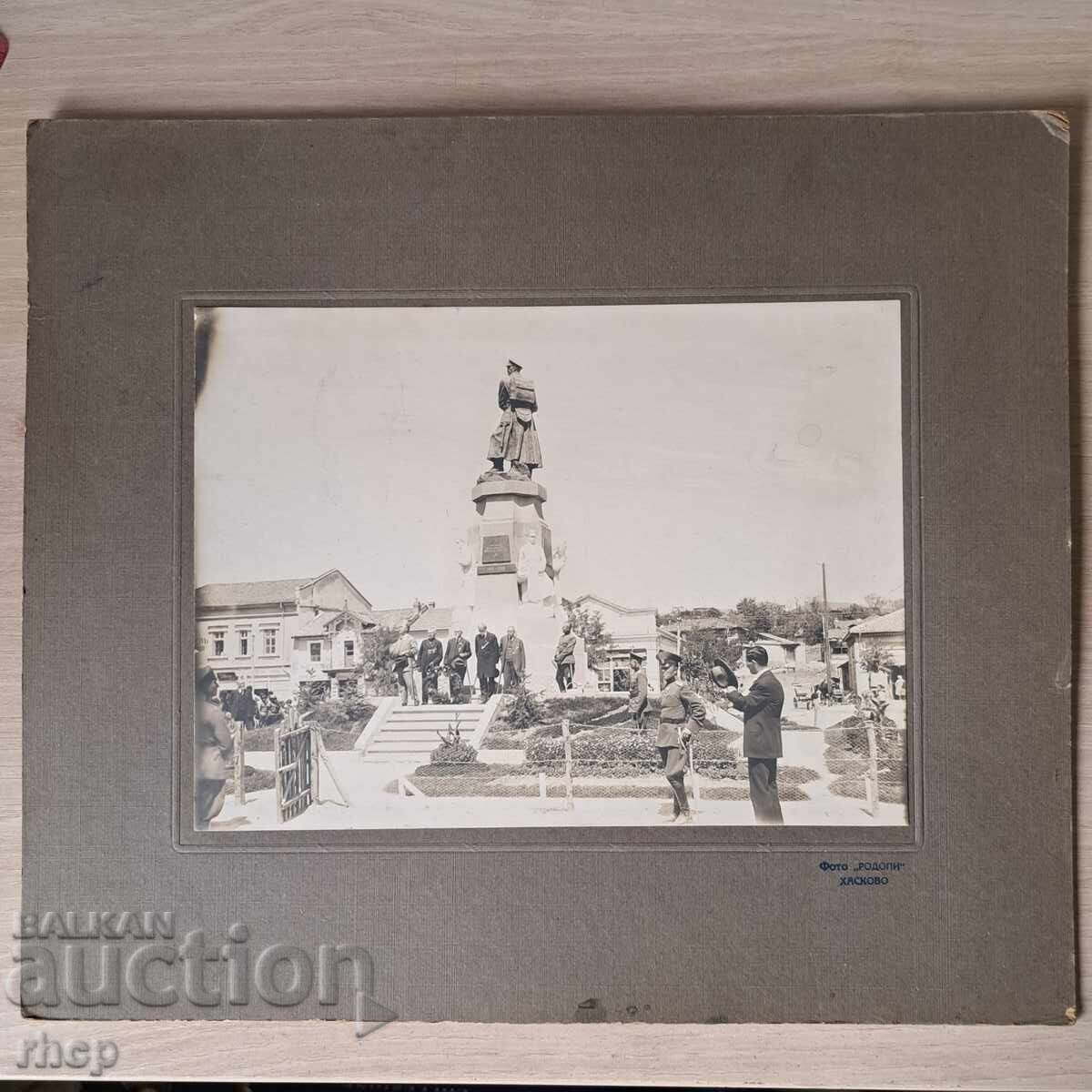 Хасково Царство България паметник честване ветерани с ордени - 5 Хасково Царство България паметник честване ветерани с ордени - 5