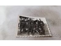 Снимка Петима сержанти