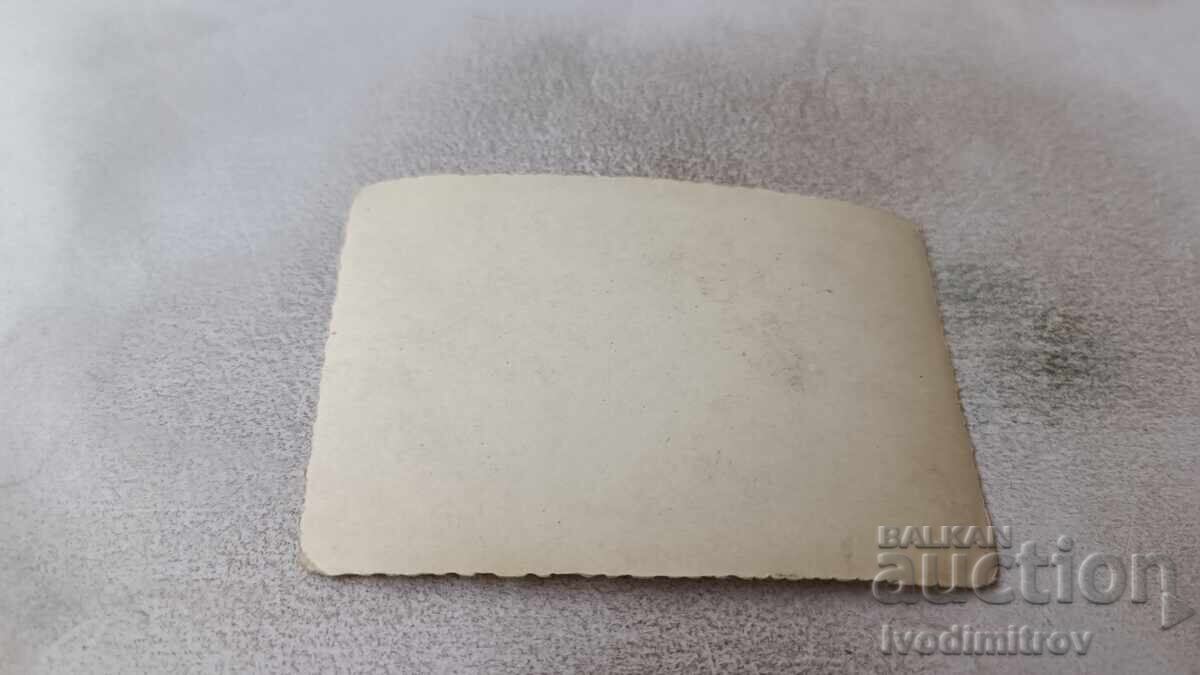 Снимка Офицер с парадна сабя и двама мъже с цена 2.45 лв. | € 1.25