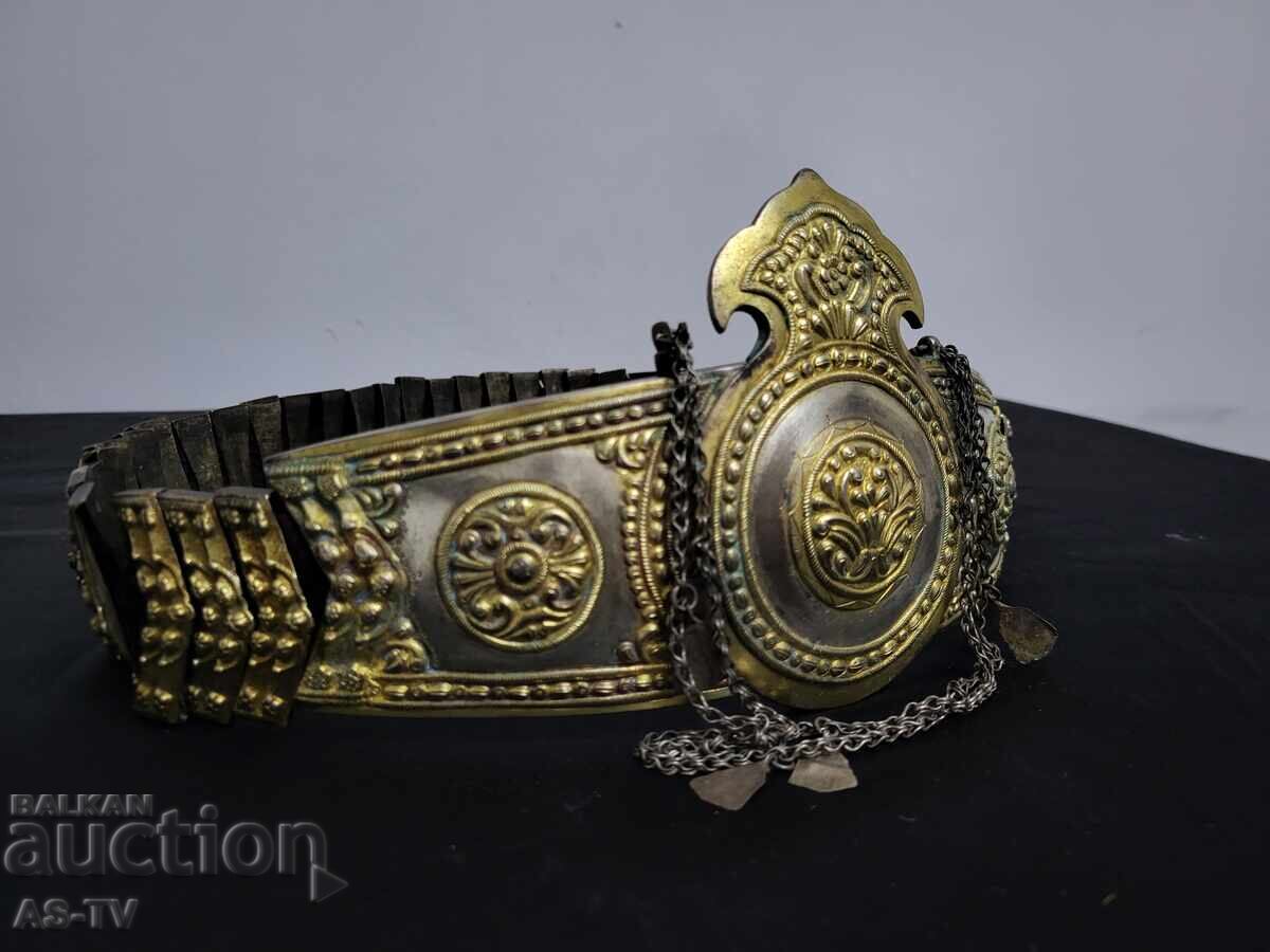 Licitație Centură autentică pentru costum popular Licitație Centură autentică pentru costum popular