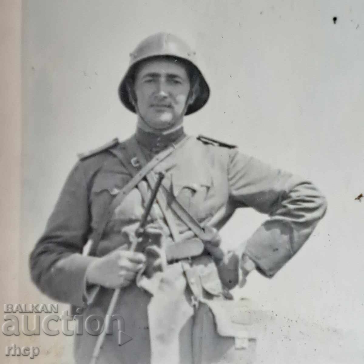 Bulgarian Officers 1930s - World War II with price 2.90 BGN | € 1.48 Bulgarian Officers 1930s - World War II with price 2.90 BGN | € 1.48