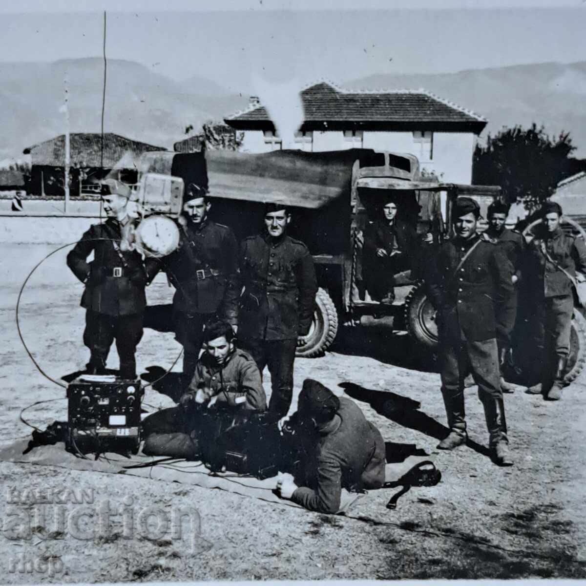 Radio transceiver radio car World War II Radio transceiver radio car World War II