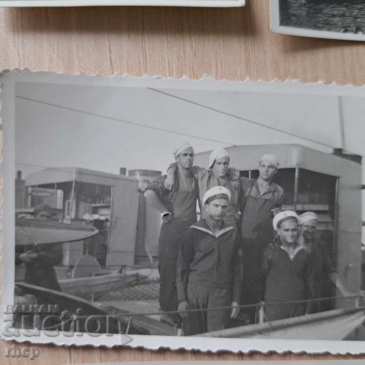 Аукцион Снимки от торпедоносец тип Дръзки флот офицери 1930те Аукцион Снимки от торпедоносец тип Дръзки флот офицери 1930те