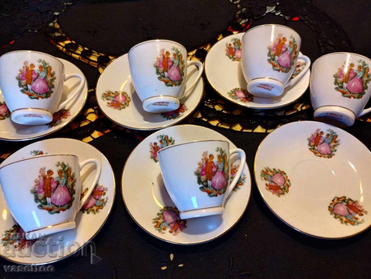 Υπηρεσία καφέ με τιμή 25.00 BGN | € 12.78